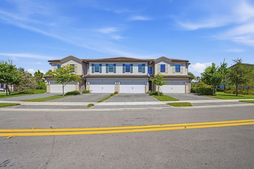 4480 Appleton Cir W, Oakland Park, FL, 33309-1006 | Card Image