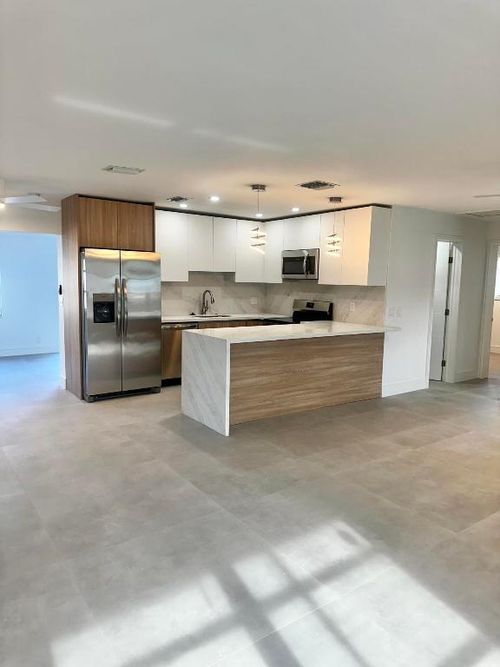 790 Sarazen Dr, West Palm Beach, FL, 33413-1236 | Card Image