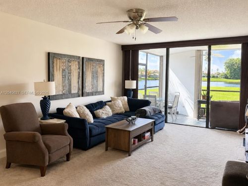 111-16325 Golf Club Rd, Weston, FL, 33326-1602 | Card Image