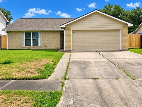 662 Fair Oak Dr, Stafford, TX, 77477-6130 | Card Image