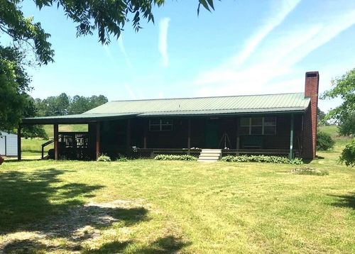 1570 Halls Valley Rd, Trion, GA, 30753-2017 | Card Image