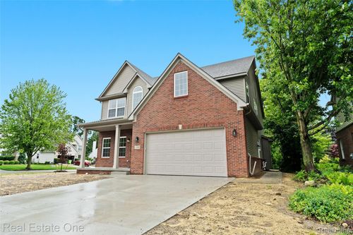 1180 Horseshoe Dr, South Lyon, MI, 48178-5310 | Card Image