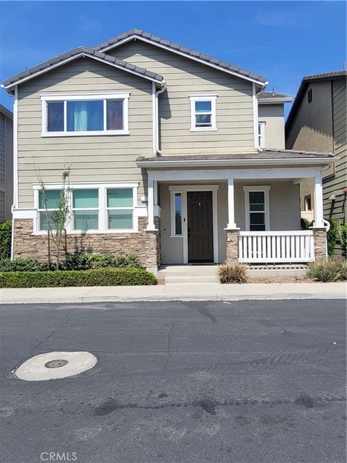 13 Edgemont, Compton, CA, 90221-3824 | Card Image