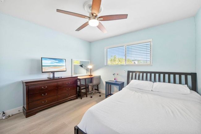 UNIT-13 - 2352 Altisma Way, Condo with 2 bedrooms, 2 bathrooms and 2 parking in Carlsbad CA | Image 21