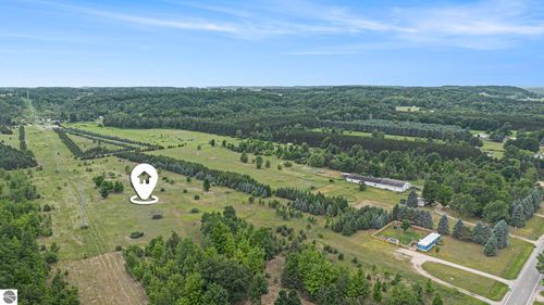 00 Norton Rd, Grawn, MI, 49637 | Card Image