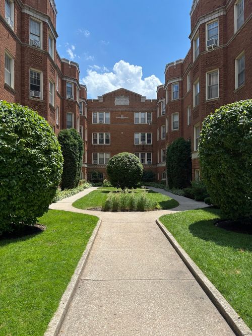 apt-3n-607 Washington Blvd, Oak Park, IL, 60302-3954 | Card Image