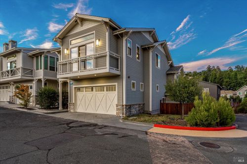 2089 Stagecoach Road, Santa Rosa, CA, 95404 | Card Image