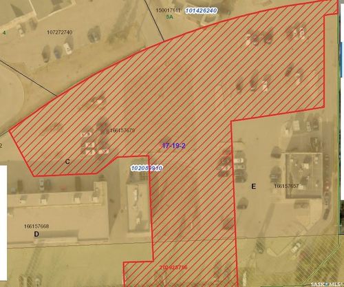 1940 Prince Of Wales Dr, Regina, SK, S4Z1A4 | Card Image