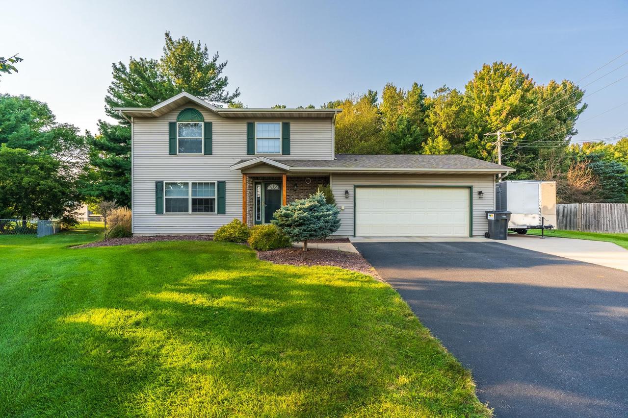 Cortez Ln, Weston, WI 54476