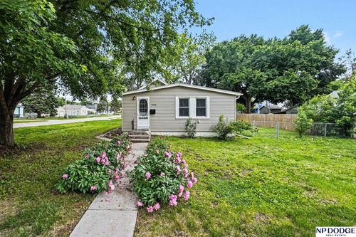 7003 Wirt Street, Omaha, NE, 68104 | Card Image