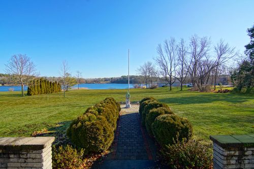 4 Spring Ln, Eliot, ME, 03903-2223 | Card Image