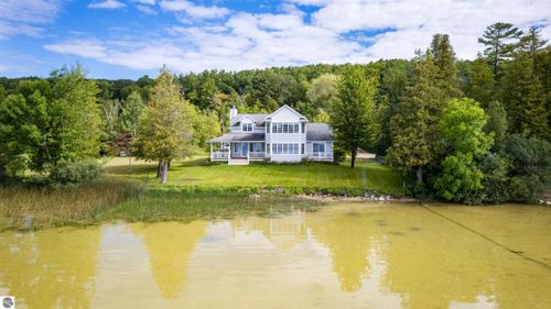 3011 Herron Road, Frankfort, MI, 49635 | Card Image