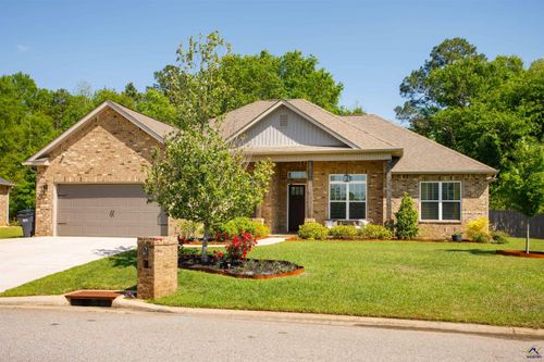 412 Legacy Park Dr, Perry, GA, 31069-4891 | Card Image