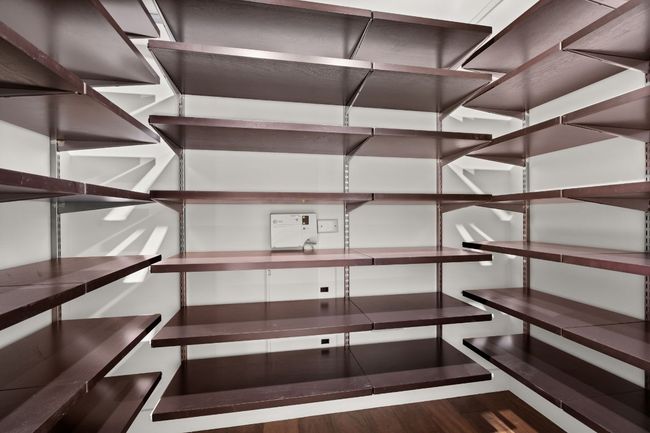 APT-2402 - 300 Bowie St, Condo with 3 bedrooms, 3 bathrooms and 2 parking in Austin TX | Image 22