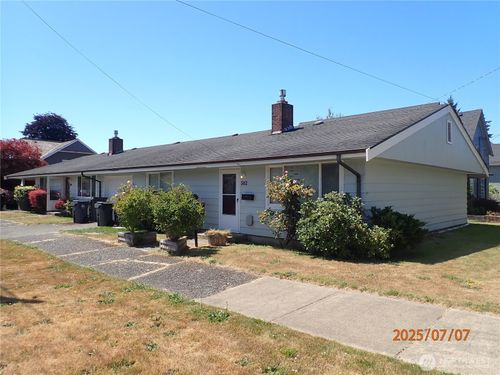 504-502 4th St, Hoquiam, WA, 98550-3308 | Card Image