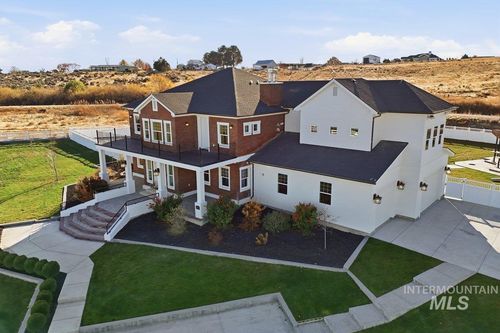 12401 Equestrian Way, Nampa, ID, 83686-9208 | Card Image
