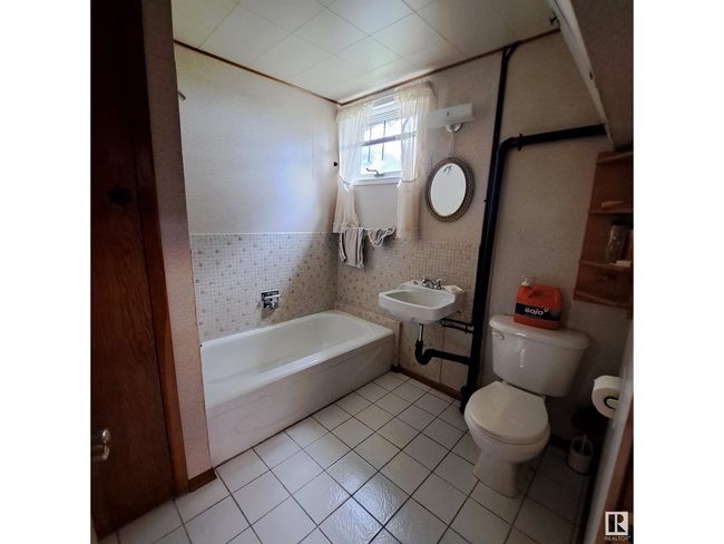 3160 Highway 622, House other with 2 bedrooms, 2 bathrooms and null parking in Warburg AB | Image 25