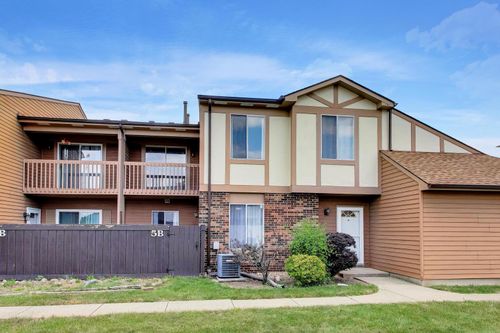 5b-5B Fernwood Dr, Bolingbrook, IL, 60440-2917 | Card Image