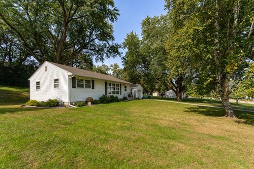 2441 22nd Ave Se, Rochester, MN, 55904-5816 | Card Image