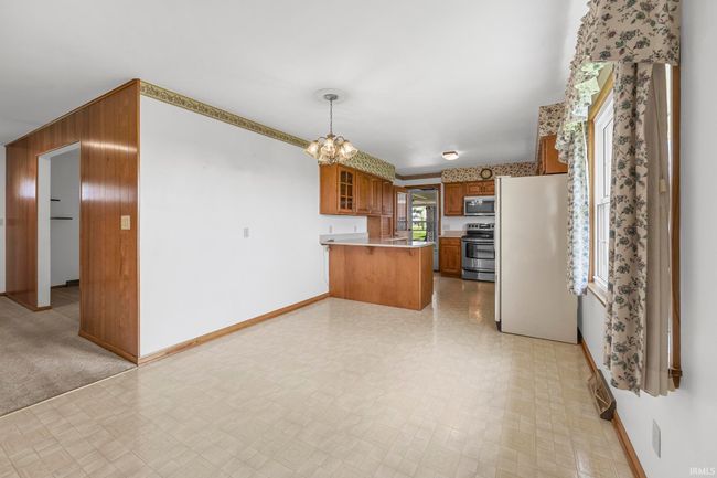 1489 W 47 Th St, House other with 3 bedrooms, 2 bathrooms and null parking in Jasper IN | Image 8