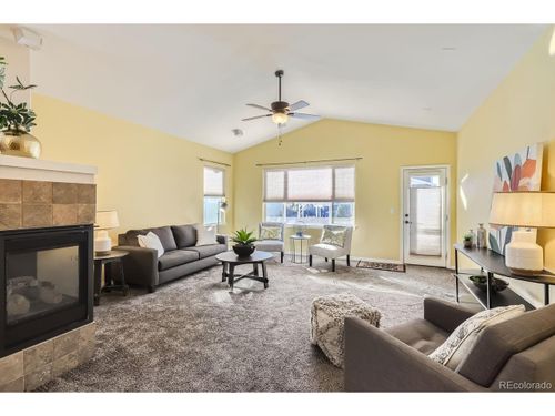 607 Summer Hawk Dr, Longmont, CO, 80504 | Card Image