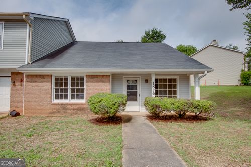 1676 Winchester Way, Conyers, GA, 30013 | Card Image