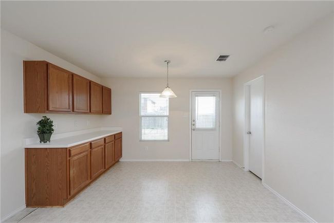 2913 Paddock Way, House other with 3 bedrooms, 2 bathrooms and null parking in Denton TX | Image 11