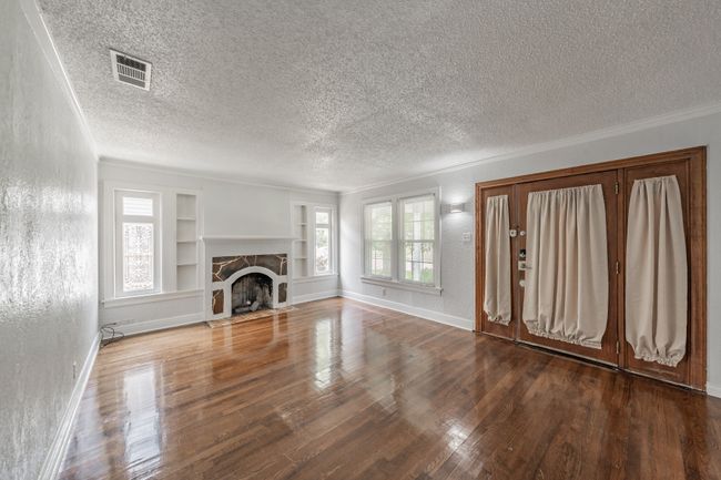 3005 6 Th Ave, House other with 5 bedrooms, 3 bathrooms and null parking in Fort Worth TX | Image 5
