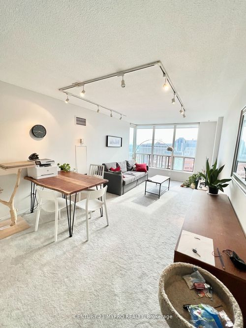 3203-750 Bay St, Toronto, ON, M5G1N6 | Card Image