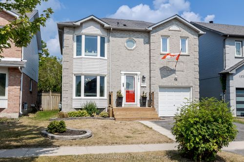 181 Cardinal St, Barrie, ON, L4M6G4 | Card Image