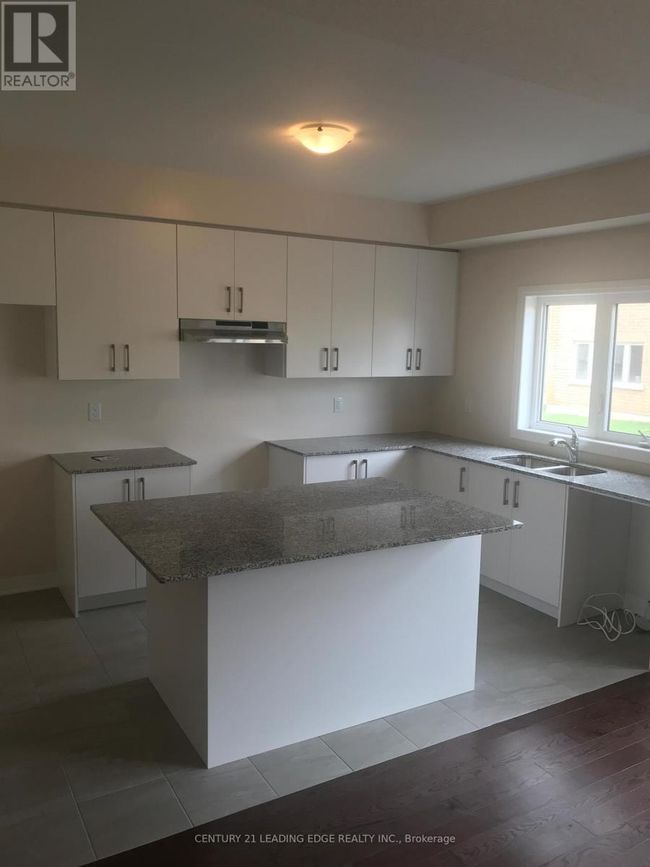 ON - 6 Landsborough St, Townhouse with 3 bedrooms, 3 bathrooms and 2 parking in Grand Valley ON | Image 9