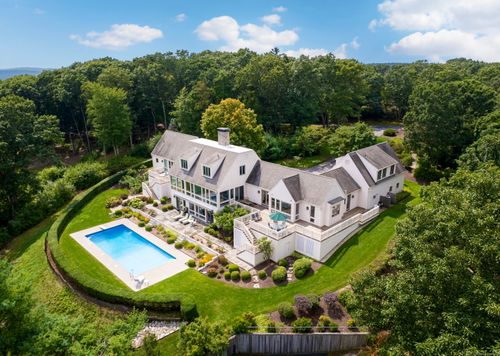138 River Rd, Deep River, CT, 06417-2116 | Card Image
