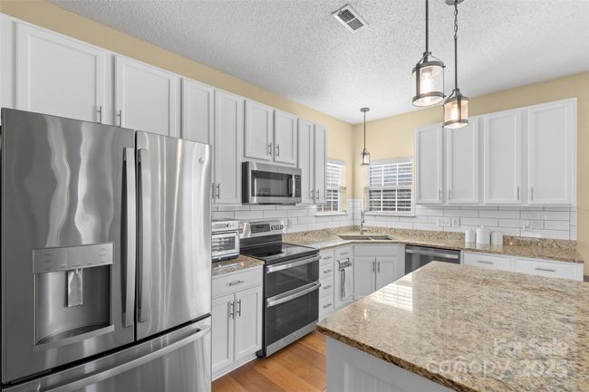 7510 Plumcrest Ln, House other with 5 bedrooms, 3 bathrooms and null parking in Harrisburg NC | Image 25