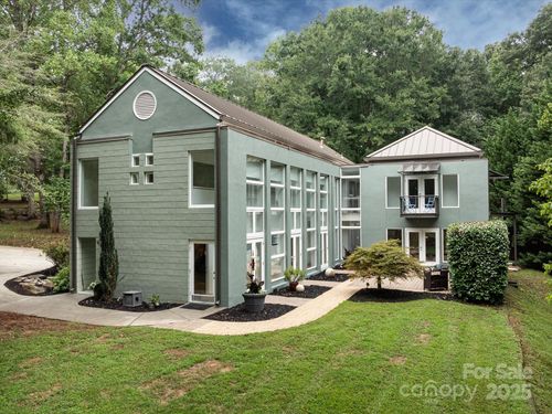1227 Jules Ct, Charlotte, NC, 28226-8909 | Card Image