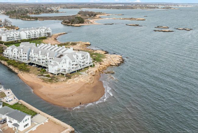APT-110 - 1 Mansfield Grove Rd, Condo with 2 bedrooms, 2 bathrooms and null parking in East Haven CT | Image 36