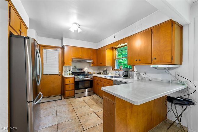1729 Mccollum Rd, House other with 3 bedrooms, 2 bathrooms and null parking in Youngstown OH | Image 10