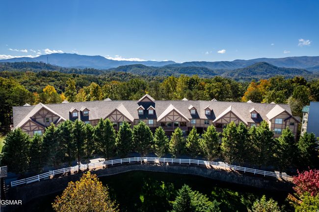 3106 - 830 Golf View Blvd, Condo with 2 bedrooms, 2 bathrooms and null parking in Pigeon Forge TN | Image 4