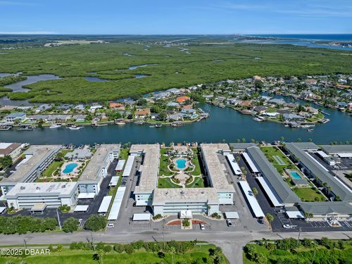 d206-325 N Causeway, NEW SMYRNA BEACH, FL, 32169-5241 | Card Image