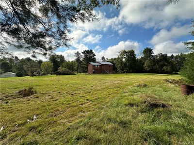 View of yard featuring a rural view | Image 2