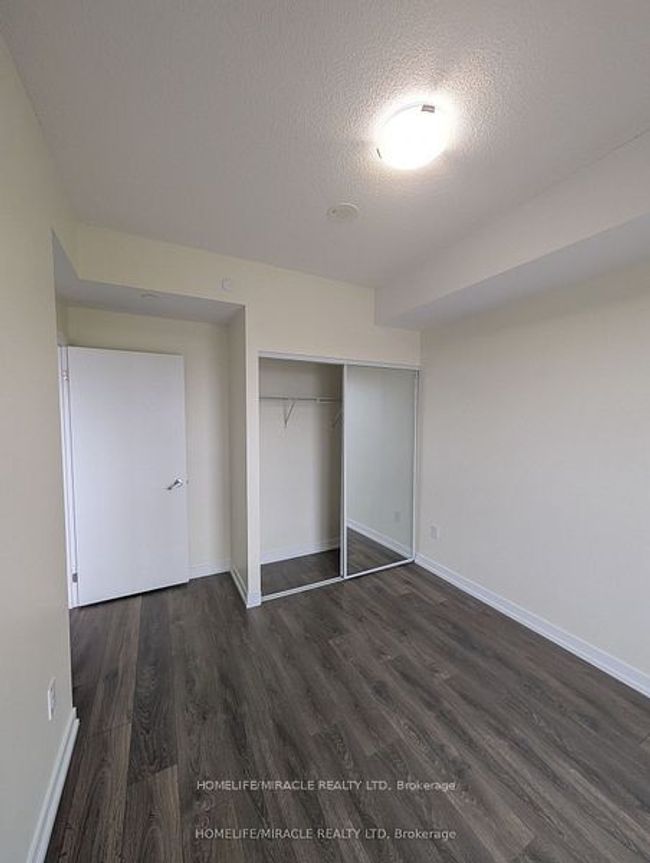 1611 - 2520 Eglinton Ave W, Condo with 3 bedrooms, 2 bathrooms and 1 parking in Mississauga ON | Image 14