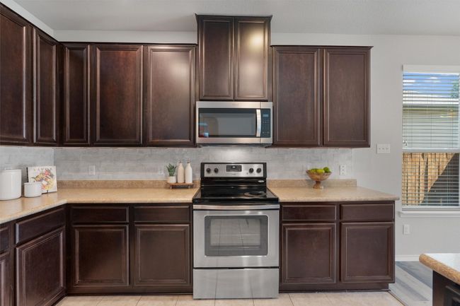 2216 Mccombs St, House other with 4 bedrooms, 3 bathrooms and 4 parking in Georgetown TX | Image 12