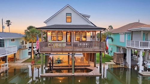 16710 Cabeza De Vaca, Jamaica Beach, TX, 77554 | Card Image