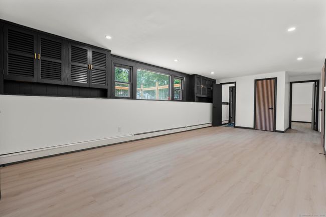 4 Hill Farm Rd, House other with 4 bedrooms, 3 bathrooms and 3 parking in Bloomfield CT | Image 19