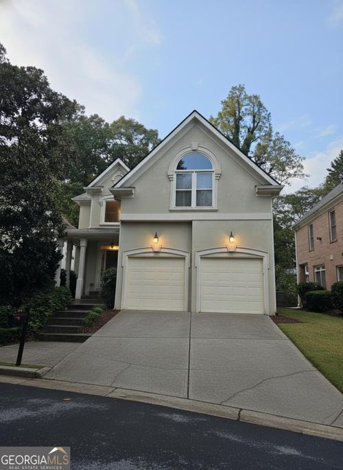 2030 Lenox Cove Cir Ne, Brookhaven, GA, 30319-5377 | Card Image