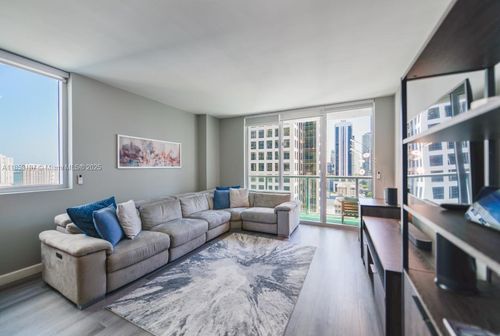 apt-2110-55 Se 6th St, Miami, FL, 33131-2564 | Card Image