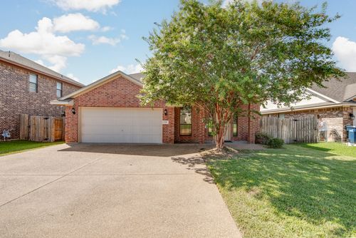 914 Dove Landing Ave, College Station, TX, 77845-6164 | Card Image