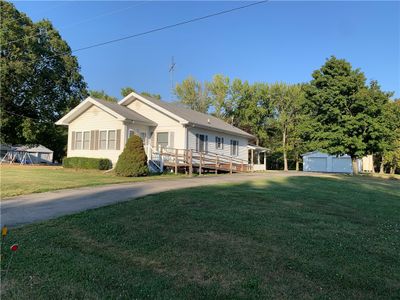 132 Us Highway 51, House other with 3 bedrooms, 2 bathrooms and null parking in Pana IL | Image 1