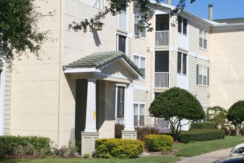 18501-18501 Bridle Club Dr, TAMPA, FL, 33647-1787 | Card Image