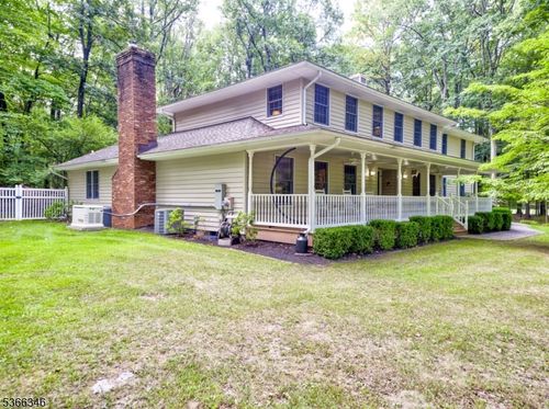 1 Craig Rd, Annandale, NJ, 08801-3007 | Card Image