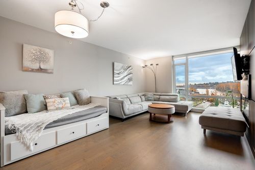 1302-210 Salter St, New Westminster, BC, V3M0J9 | Card Image